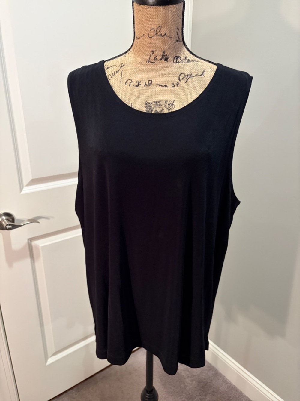Choices Black Scoop Neck Tank Top